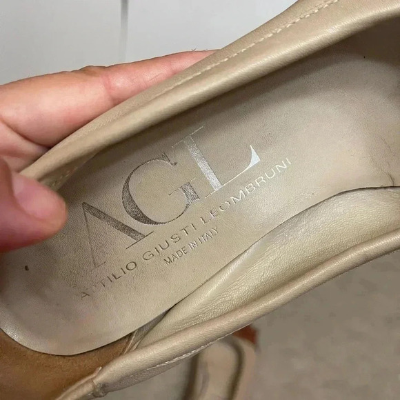 AGL Attilio Giusti Leombruni Italy Leather Camel
Black Cap Toe Pumps size EU 36 - Picture 10 of 13